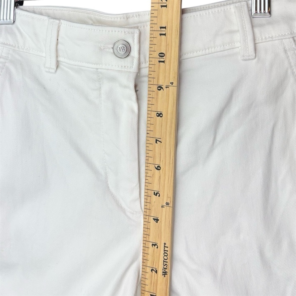 Banana Republic Straight Fit White
Trouser style Jeans Size 4 Minimalist - Picture 15 of 15